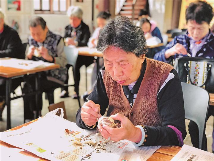 公务员文史常识，深入了解与掌握的重要性及其价值