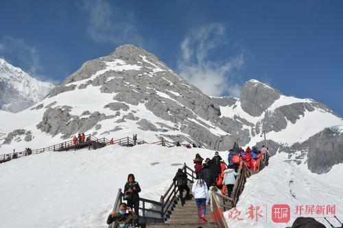 玉龙雪山索道停运引发游客被困事件，考验中的应急管理与启示