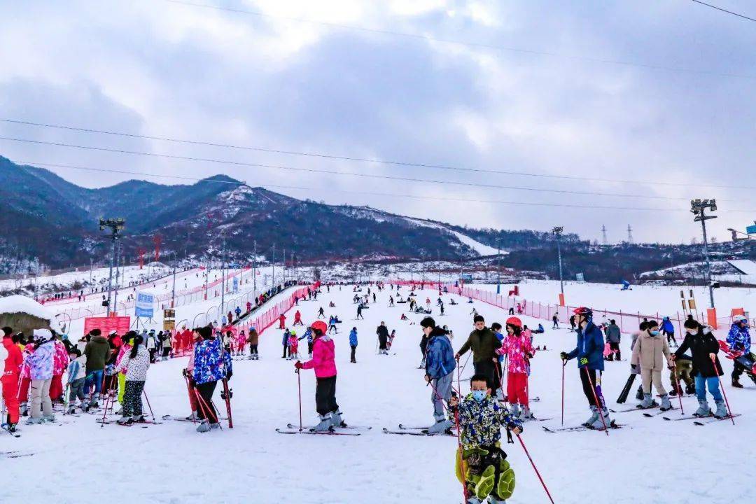 从冬奥到亚冬，冰雪热情持续燃烧